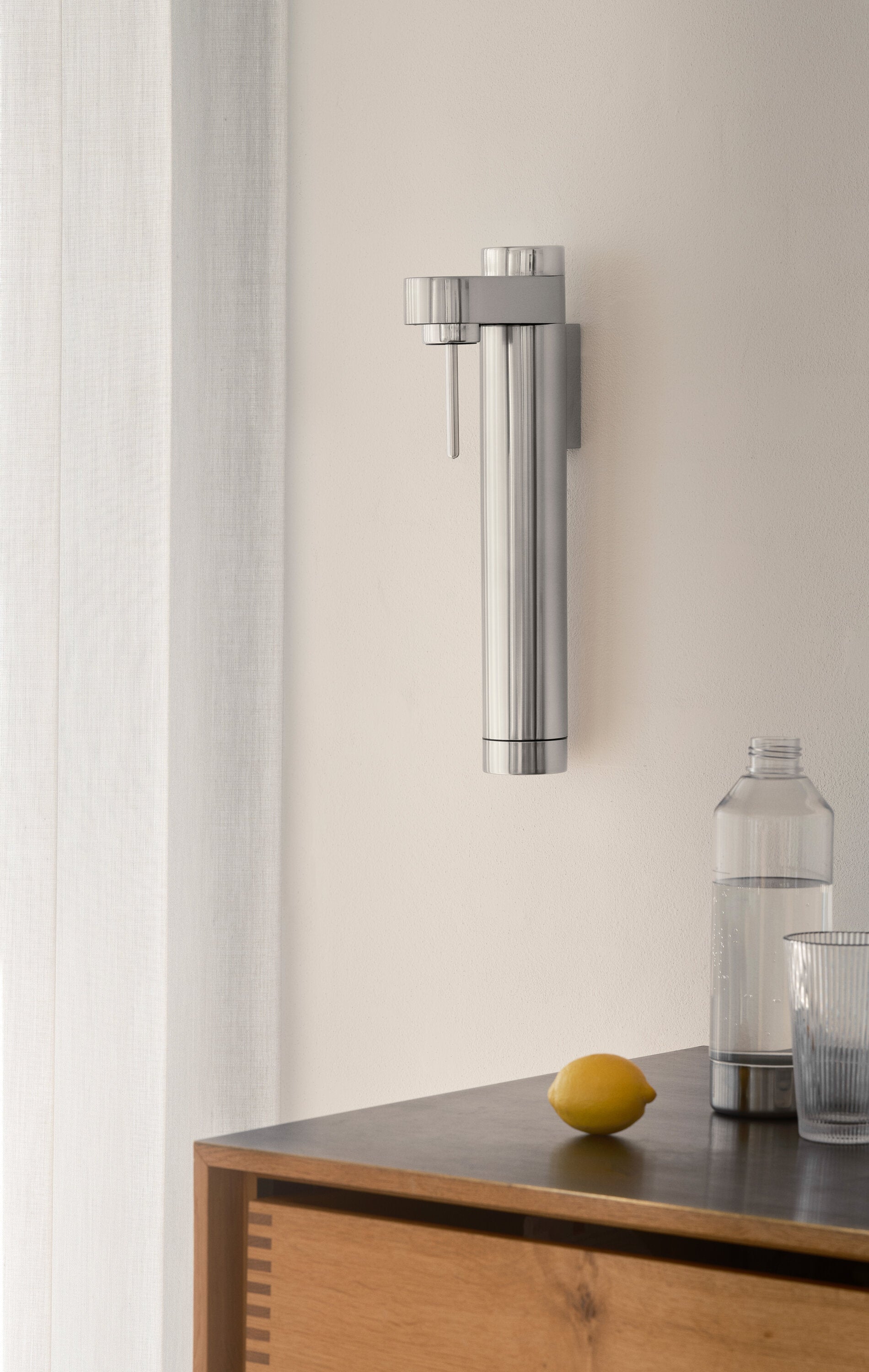 Brus væghængt kulsyremaskine - Stål